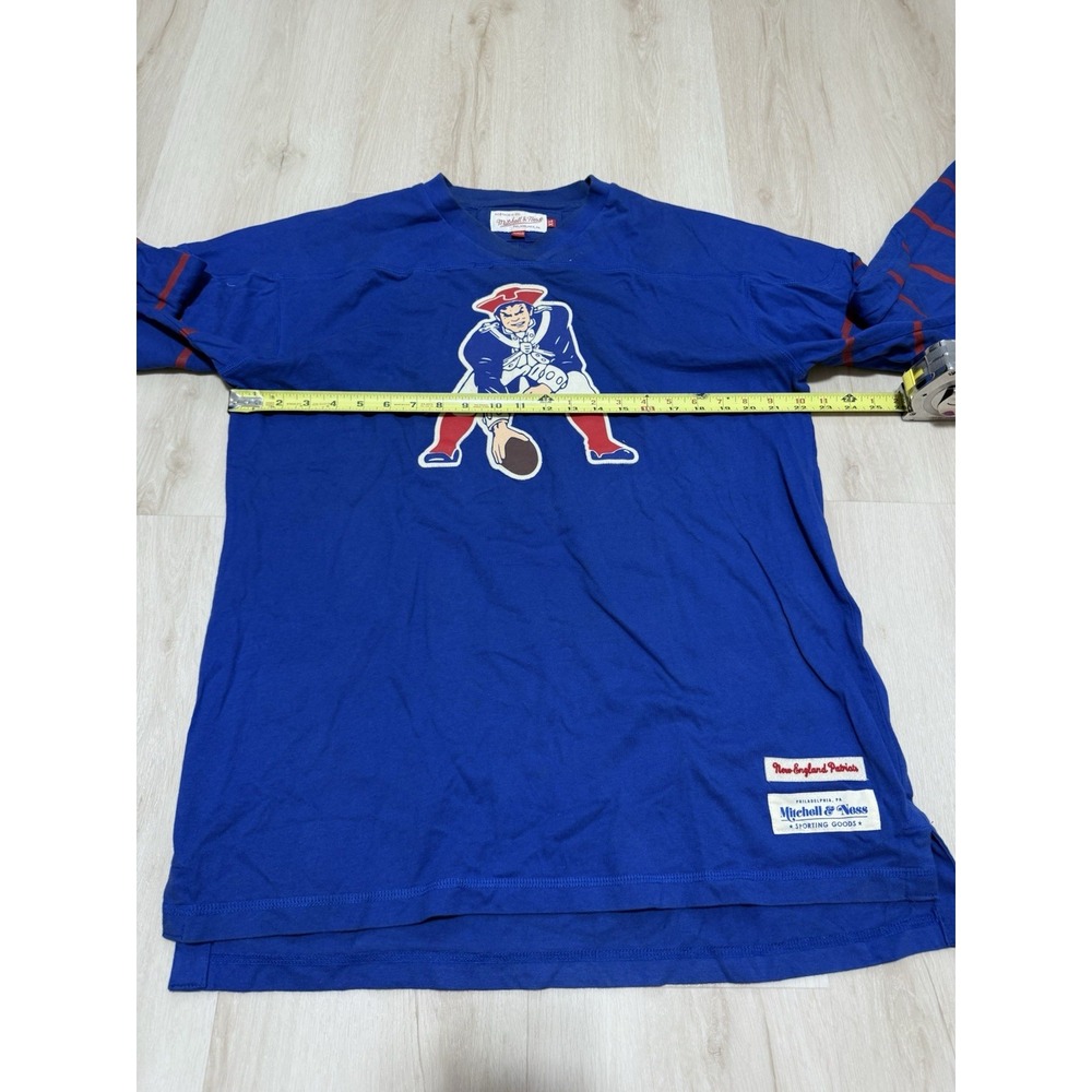 New England Patriots Mitchell & Ness NFL Men's XL Long Sleeve Shirt Throwbacks - Picture 3 of 8